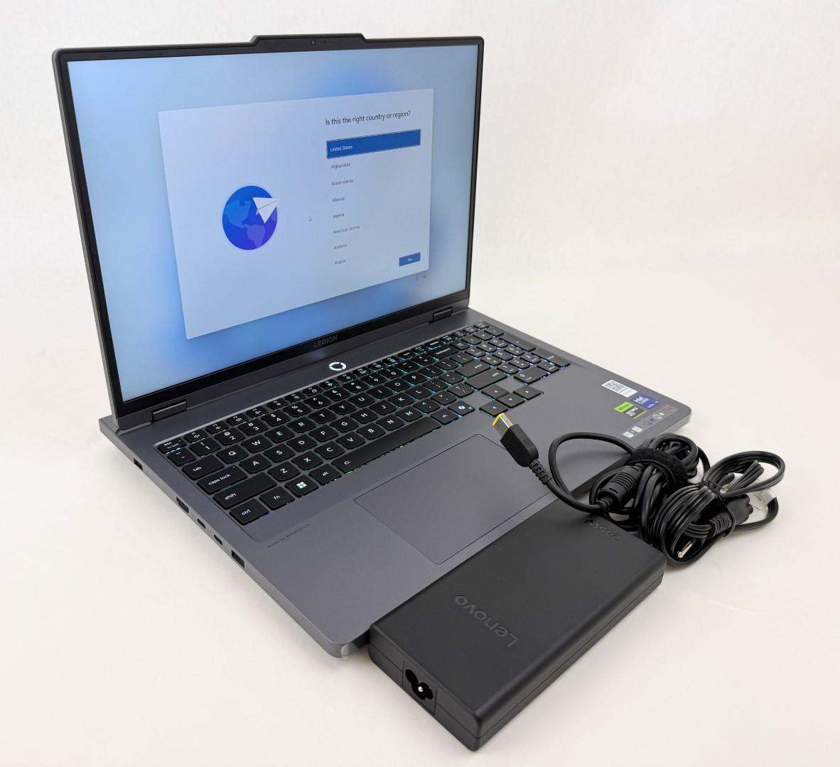 Lenovo Legion 5 16IAX10 16″ Ultra 9 275HX 32GB 1TB SSD RTX 5060 W11H
