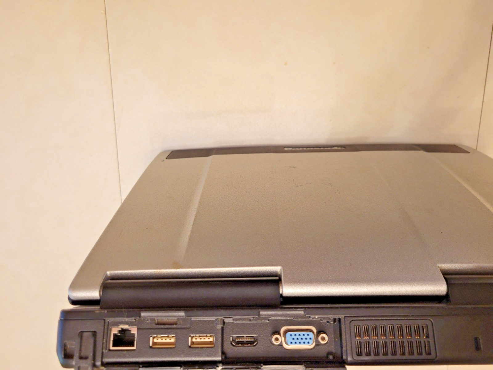 Panasonic Toughbook CF-53 laptop i5-4310U 2.00GHz 8GB Ram 119GB SSD DVD Win 10