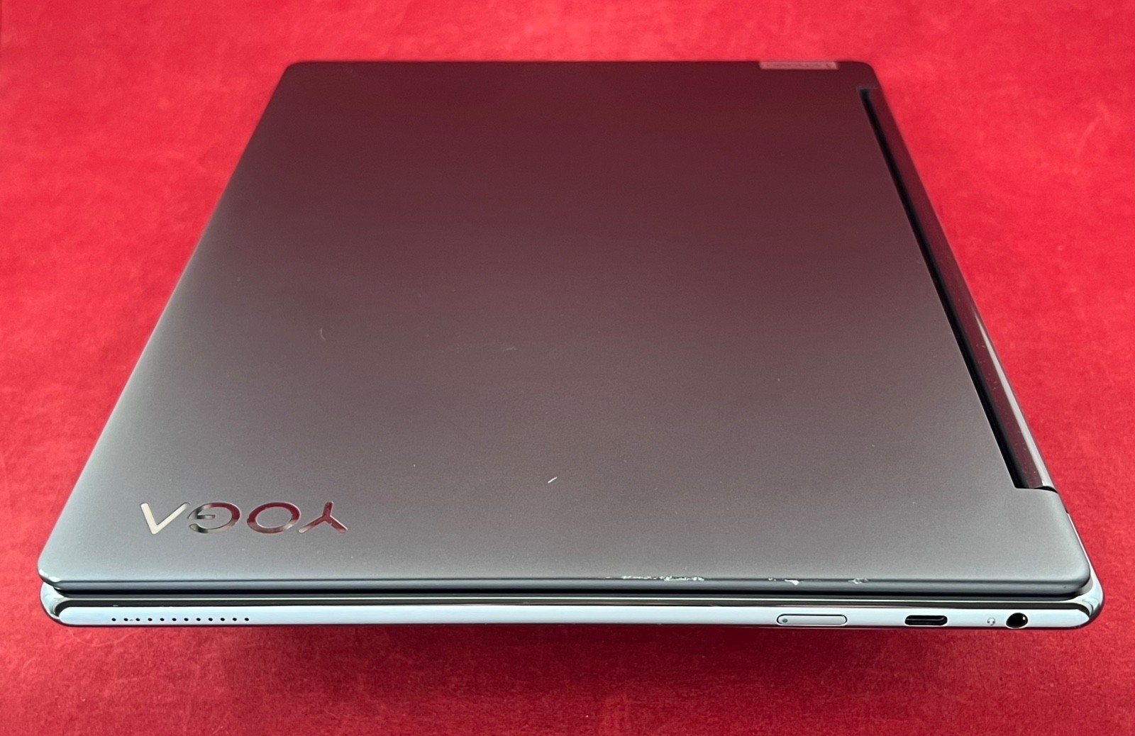 4K LENOVO YOGA 9i 14″ CONVERTIBLE LAPTOP 512GB SSD 16GB RAM INTEL i7-1260P +CASE