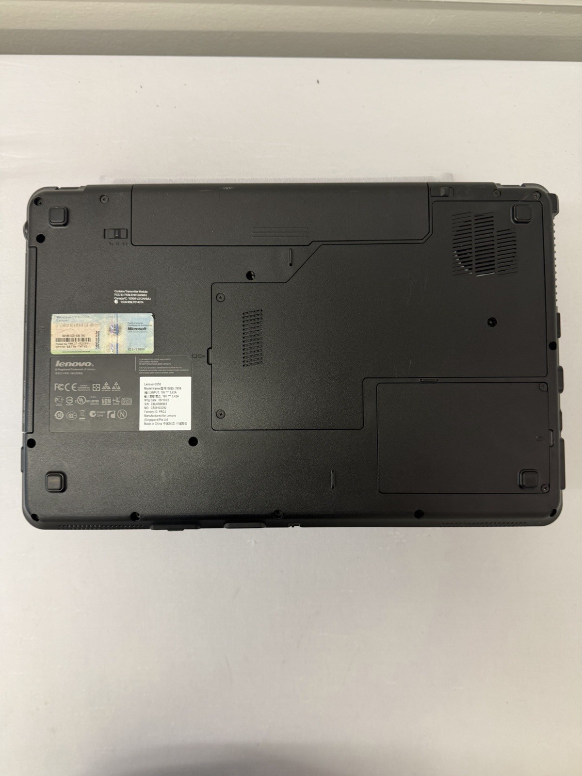 Lenovo 6550 Laptop – Good Screen – Intel Duo T6600 – Read Des