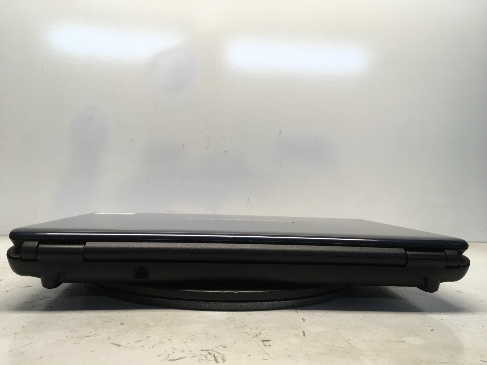 Toshiba Satellite L355D-S7815 AMD Athlon X2 1.9GHz 3 GB NO HDD NO BAT READ