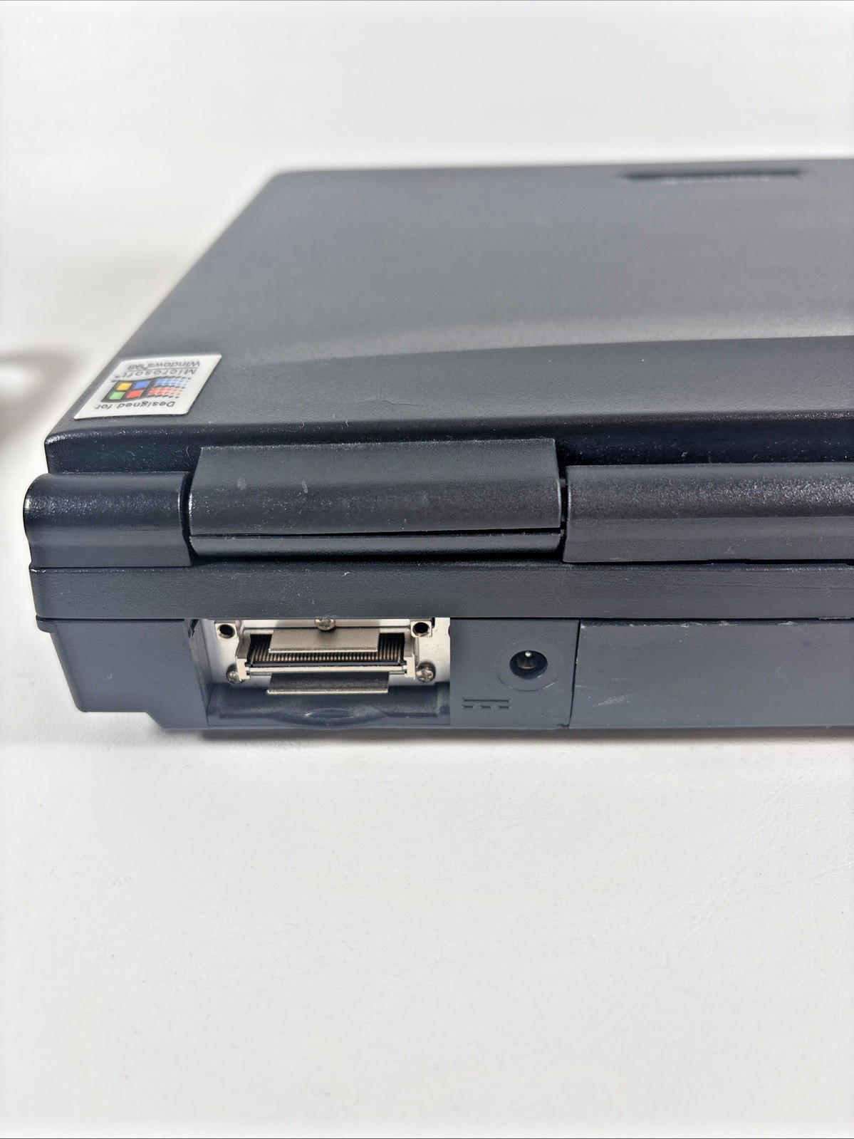 Vintage WinBook XL Laptop Pentium Windows XP Tested 18gb w/ AC Adapter & Manual