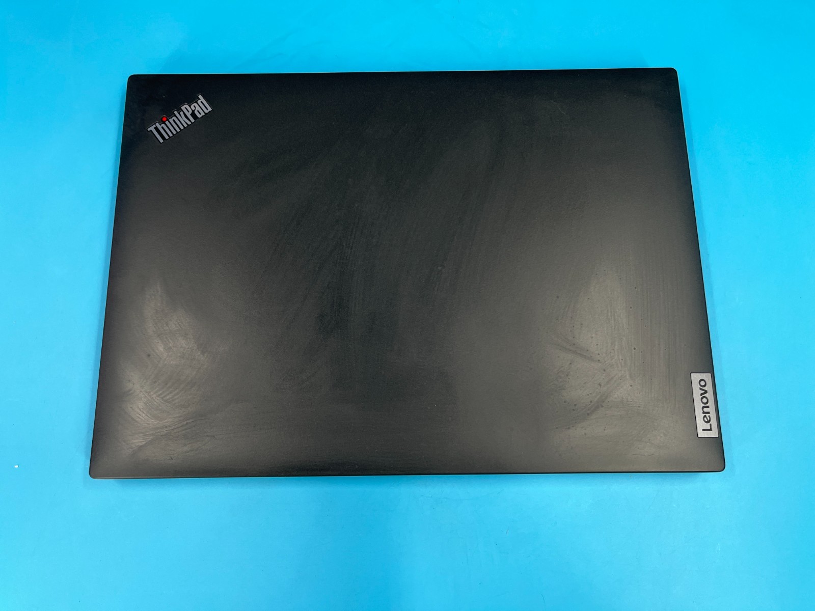 *Lenovo ThinkPad P14S GEN 3 AMD RYZEN 7 PRO 6850U/28GB/256GB NO OS +CORD*