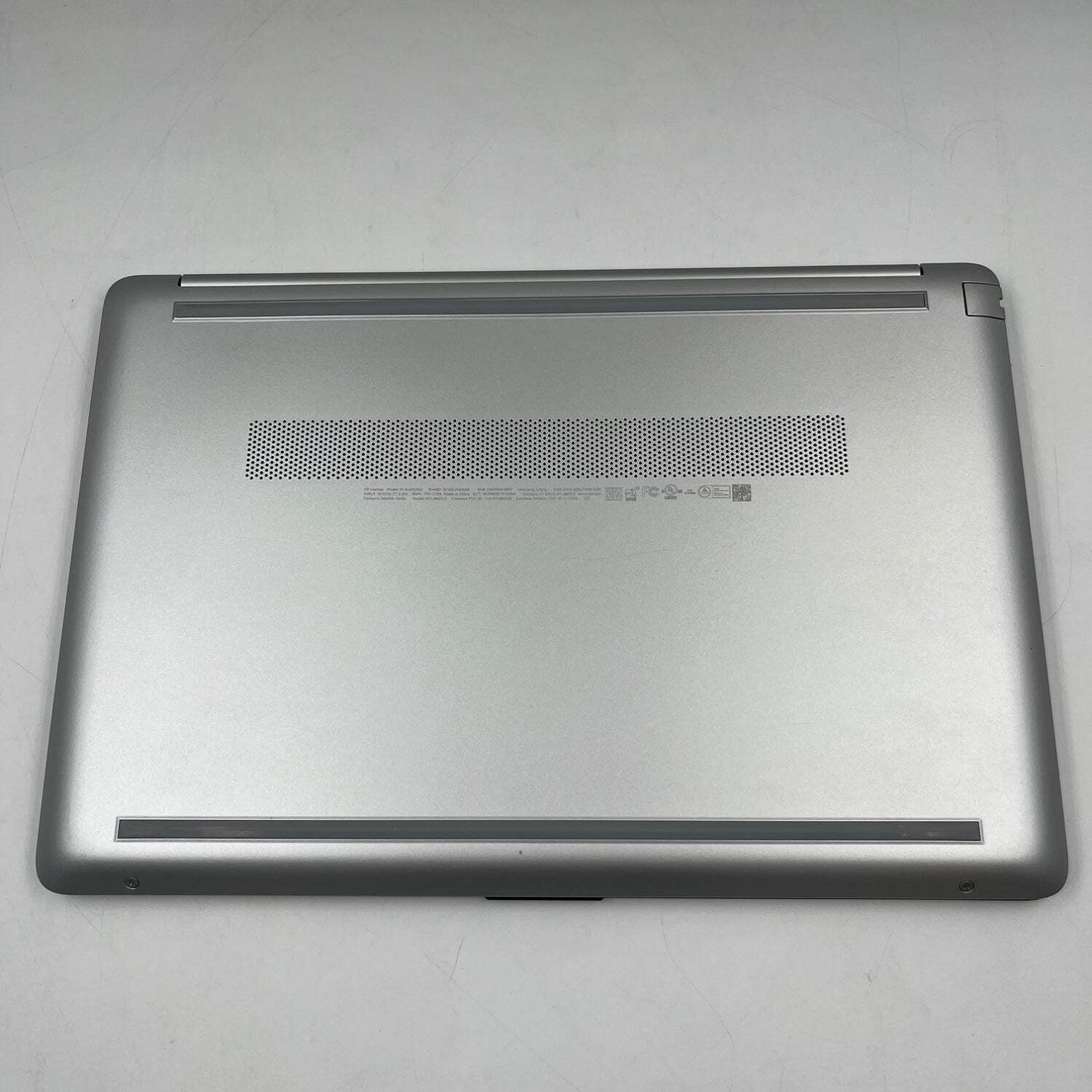 HP 15-dw2025cl 15.6″ i5-1035G1 1.0GHz 12GB SDRAM 1TB HDD