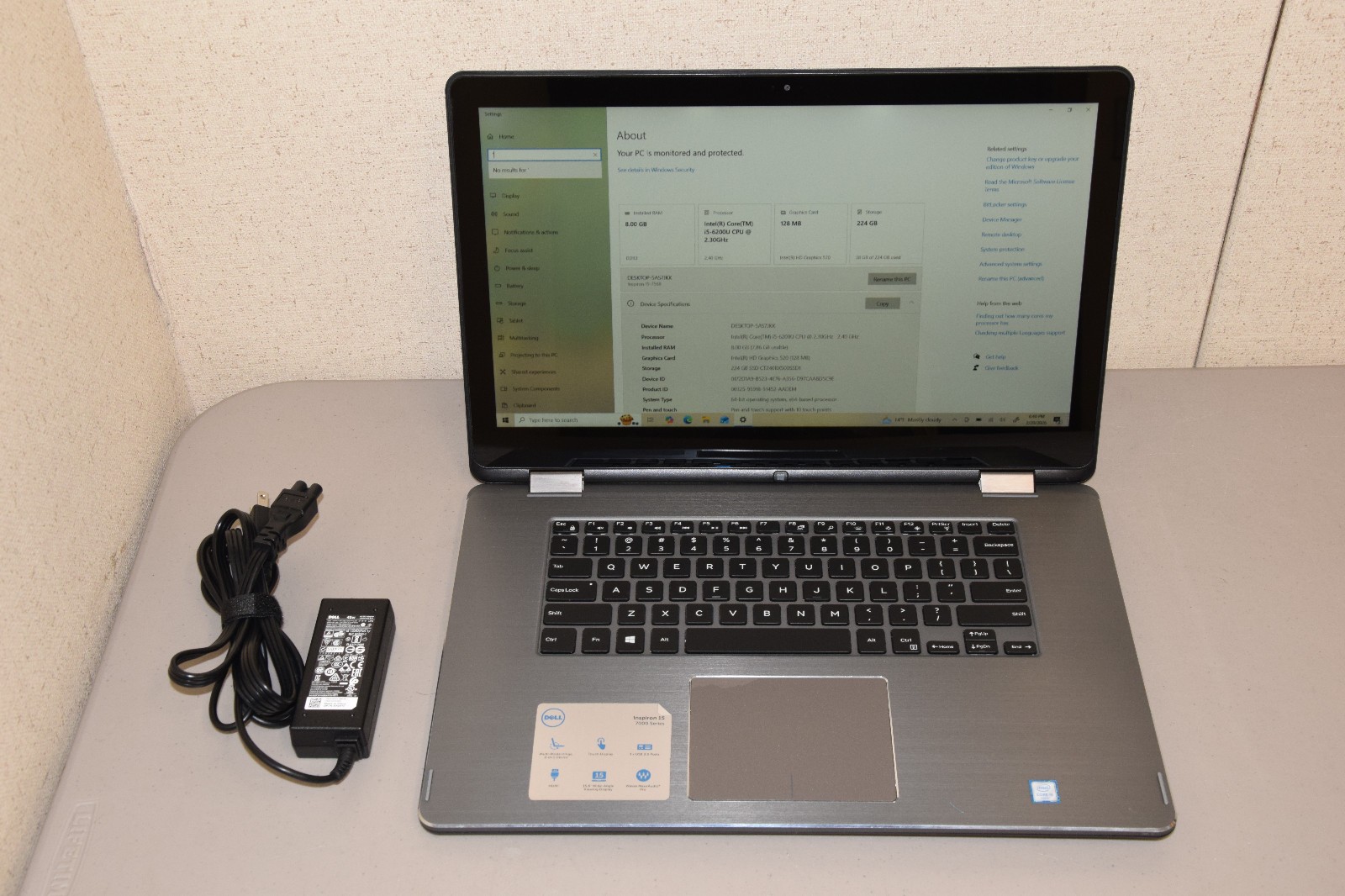 Dell Inspiron 15-7568 15.6″ Convertible Touchscreen i5-6200U 8GB DDR3 240GB SSD