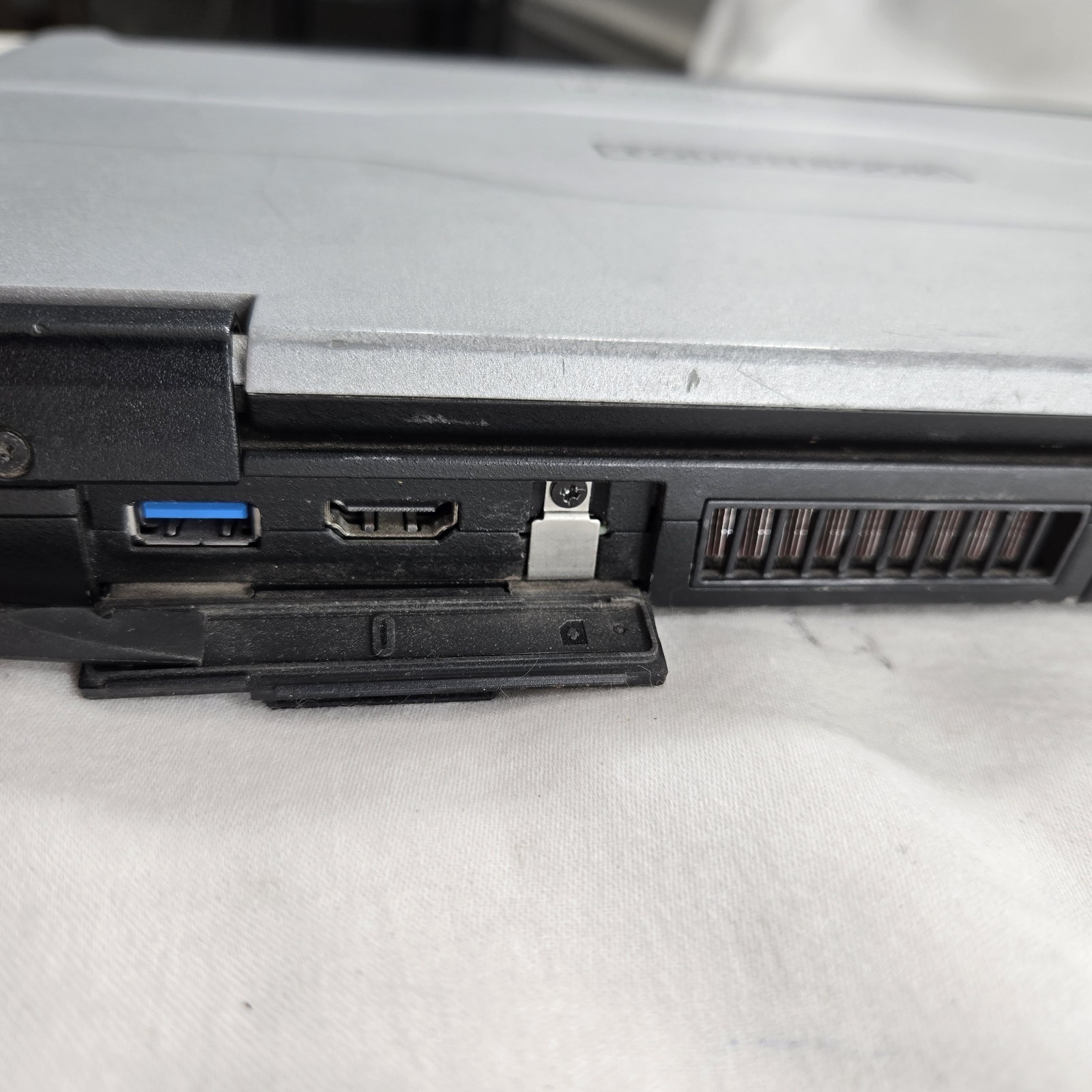 Panasonic Toughbook FZ-55 Touchscreen i5-8365u 256GB SSD 16GB RAM – 4G – GPS W11