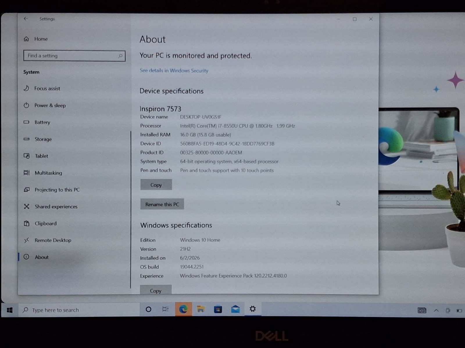Dell Inspiron 7573 2n1 Laptop – i7-8550U @ 1.80GHz – 16GB Ram – 512 SSD (dent)