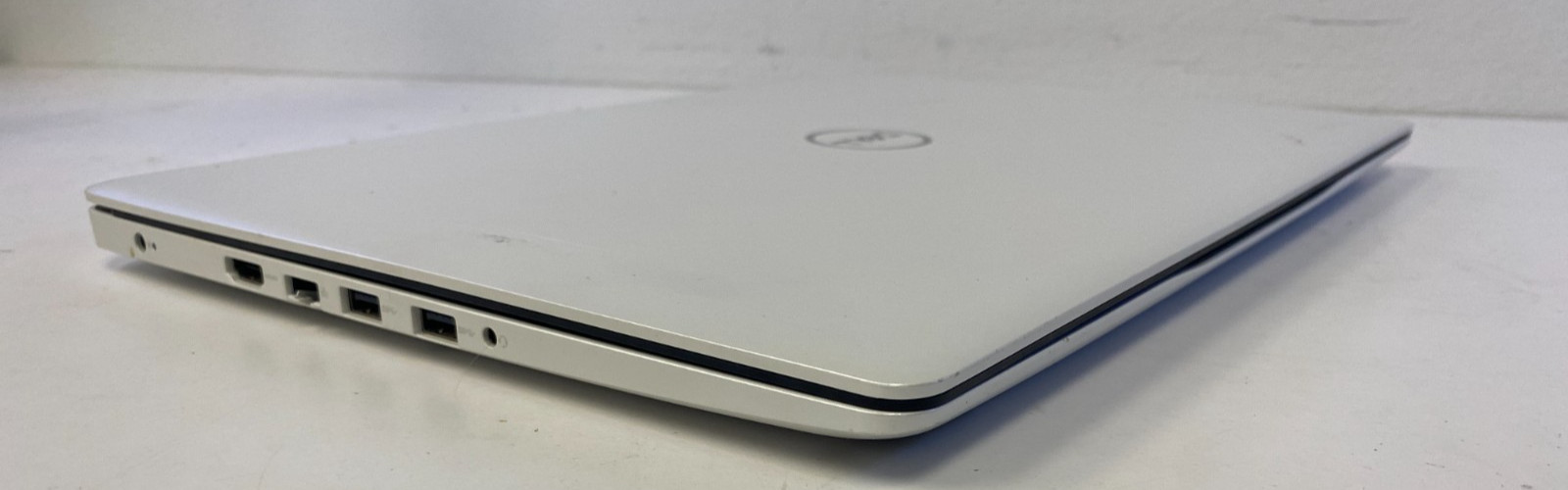 Dell Inspiron 3593 15.6″ Intel Core i5 1035G1 CPU 8GB RAM NO SSD/OS/CHARGER