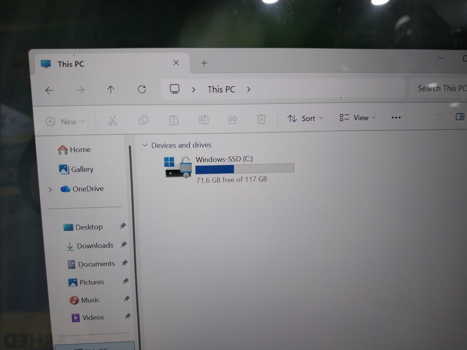 Lenovo Ideapad Flex 5 14IAU7 14″ 4GB RAM 128GB SSD WIN 11 HOME