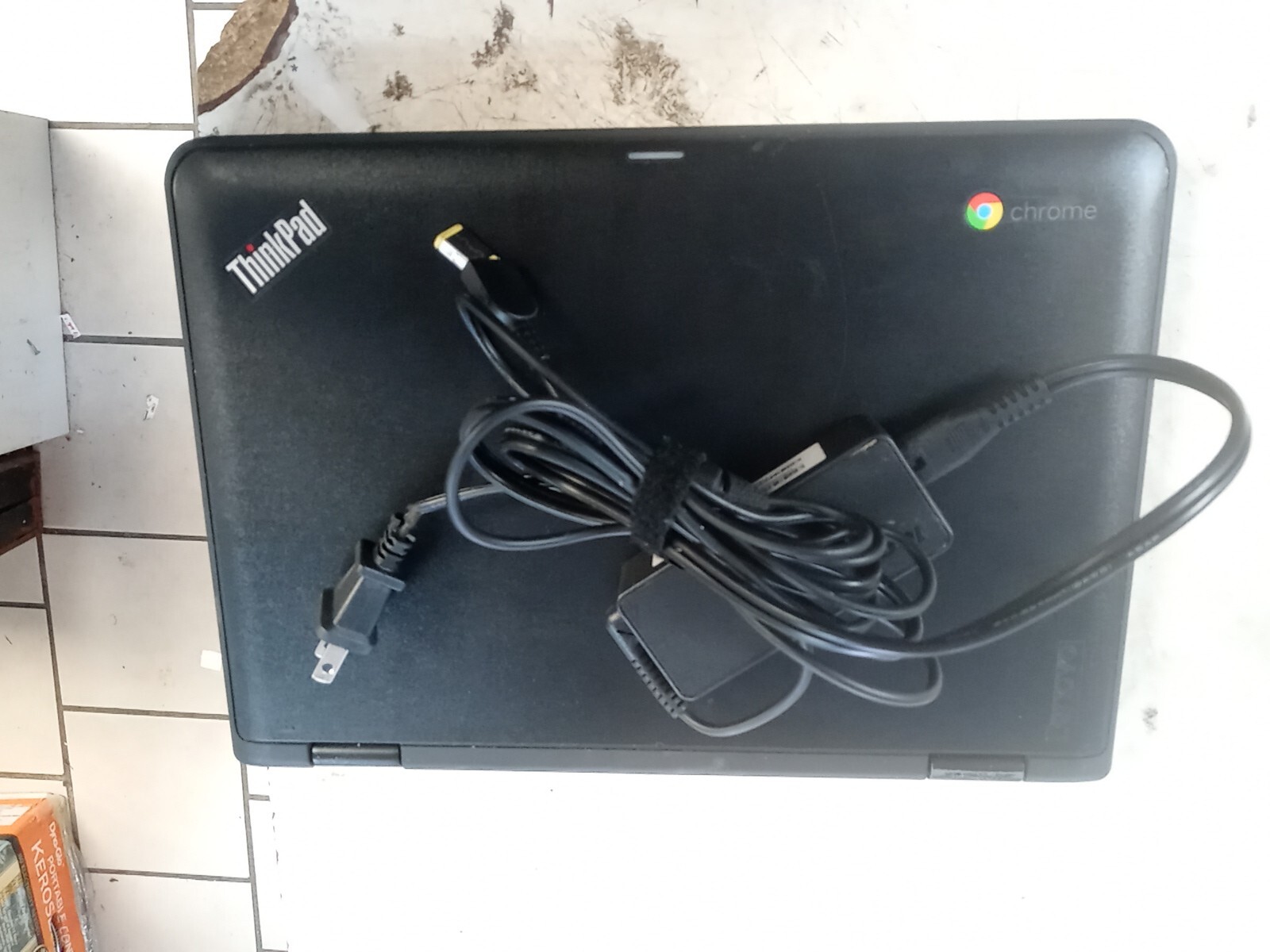 Lenovo ThinkPad Yoga 11e 11.6″ N3160 4GB 16GB SSD Touchscreen 2-in-1 Chromebook