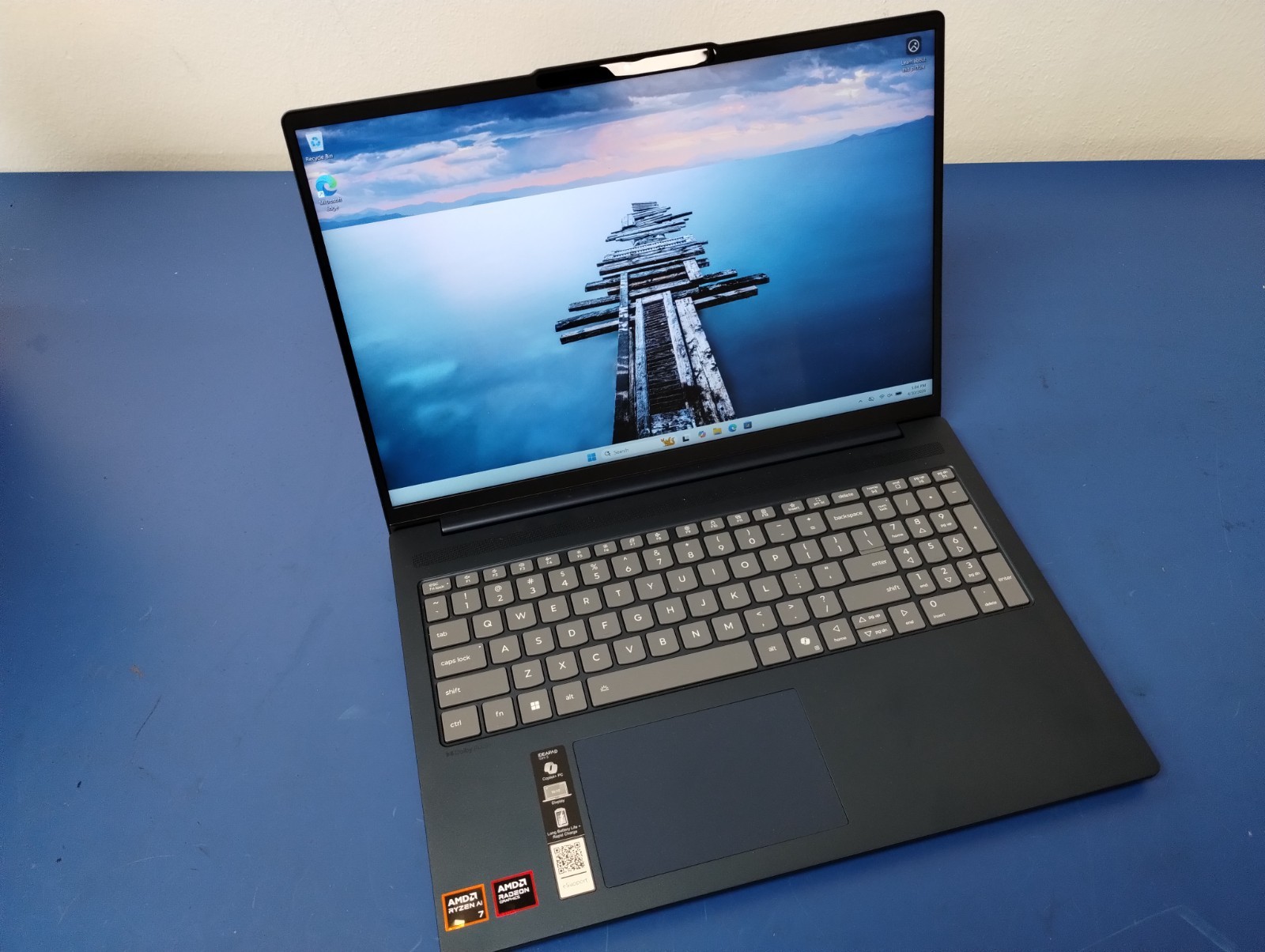 LENOVO IdeaPad Slim 5 16AKP10, AMD Ryzen AI 7 350, 16 GB RAM, 1 TB NVMe SSD
