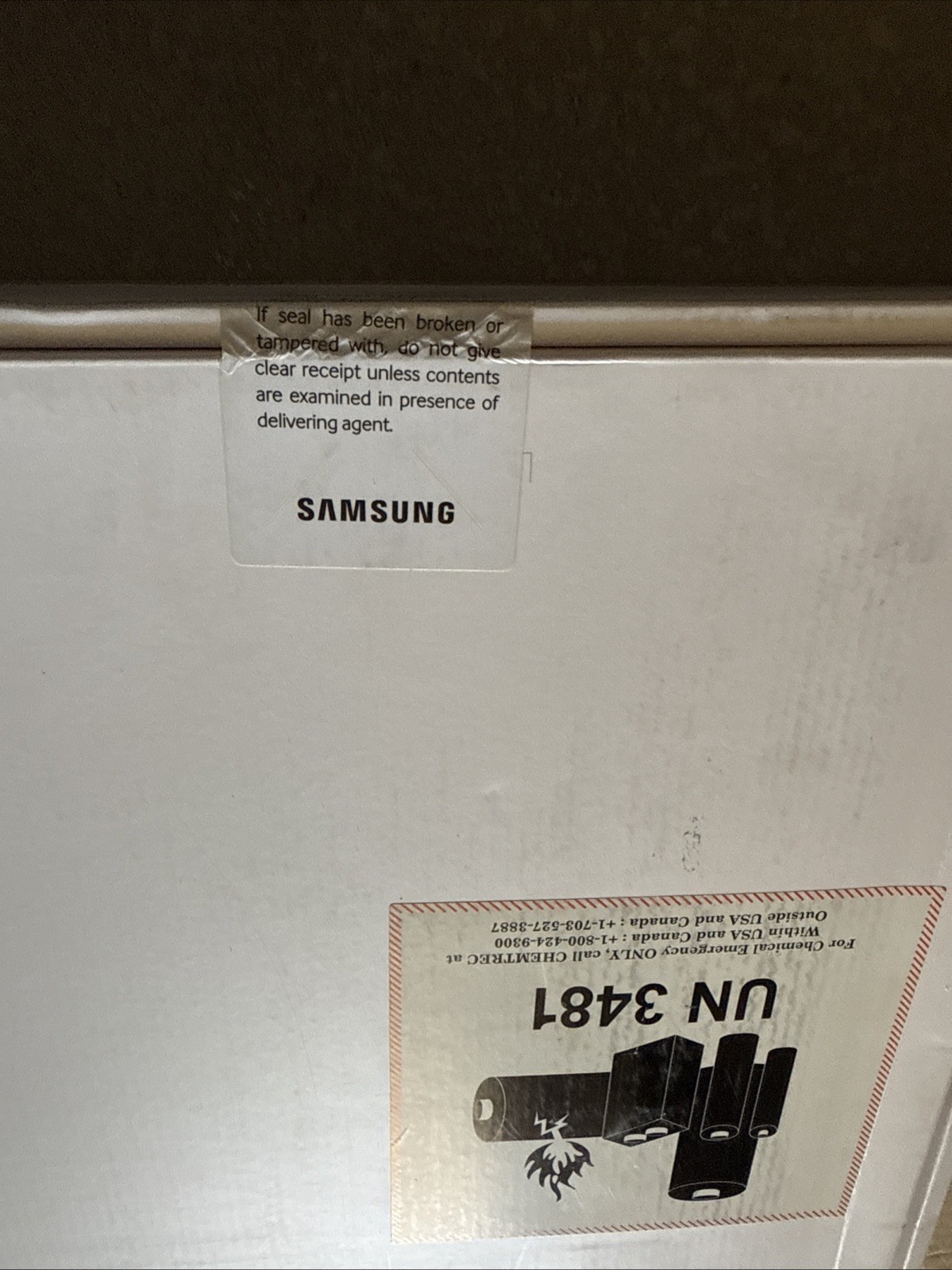 Samsung NP900X5J-K01US Notebook 9 FHD i7-7500U 8GB RAM 256GB SSD – Iron Silver
