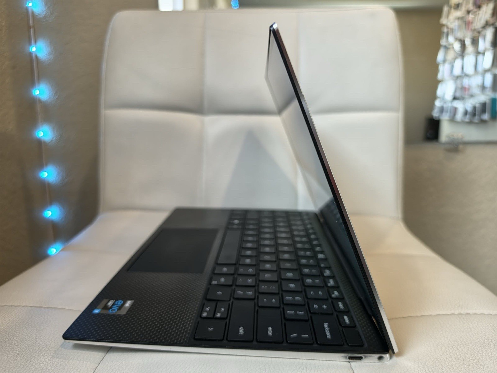 Dell XPS 13 9310 (11th Gen i7 intel @ 3.00GHz) Touchscreen 3.5k OLED 3456 x 2160