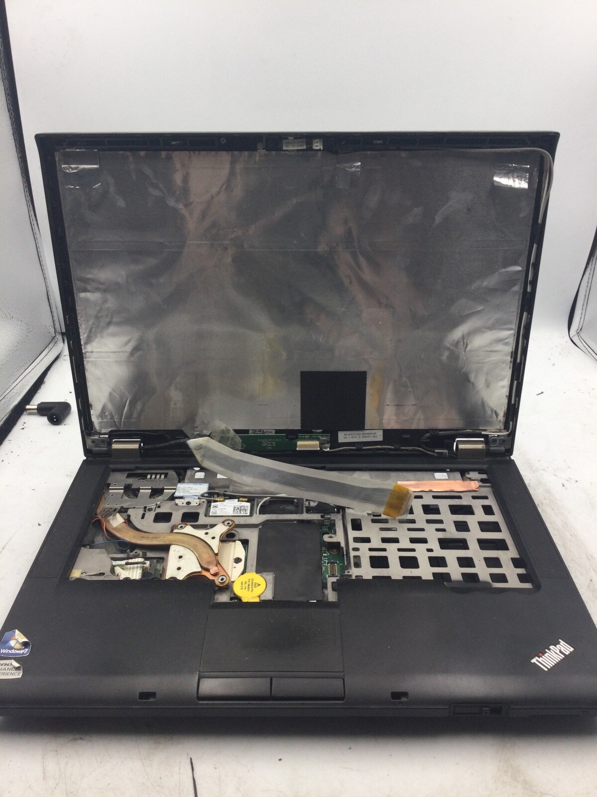 LENOVO THINKPAD T410 – FOR PARTS – MISSING COMPONENTS – READ DESCRIPTION – BB