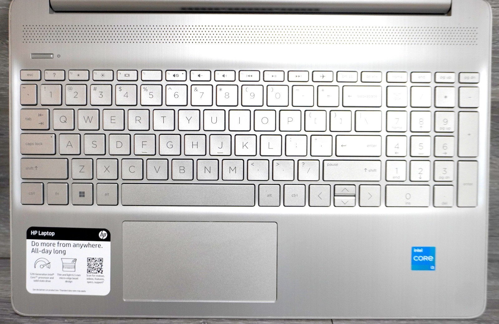 HP Laptop 15-DY5113DX 15.6″ Intel Core i3 – 256GB SSD – 16 GB RAM – Silver