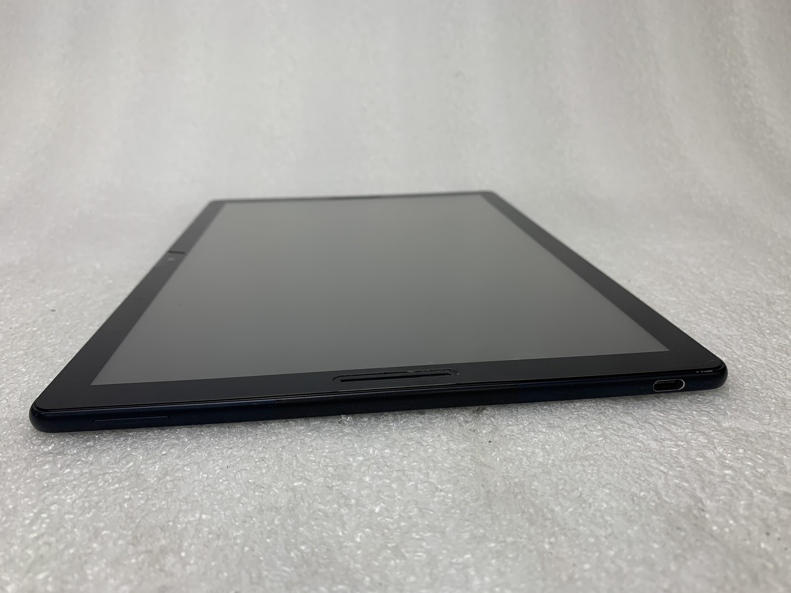 GOOGLE PIXELBOOK GO 13″ CORE i5-8500Y 1.5GHZ 16GB RAM 256 SSD NO OS FAIR