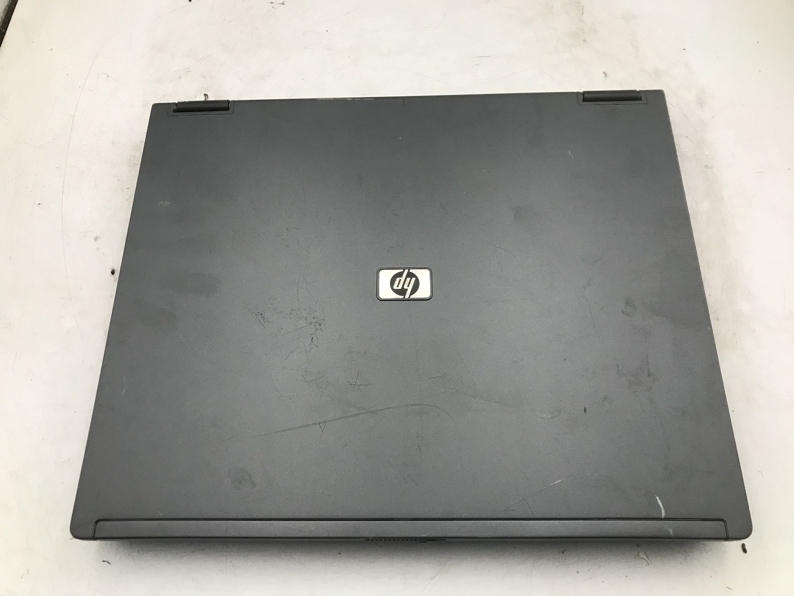 HP COMPAQ NC6220 – BOOTS TO BIOS – INTEL PENTIUM M – 512MB RAM – READ DESC – BB!