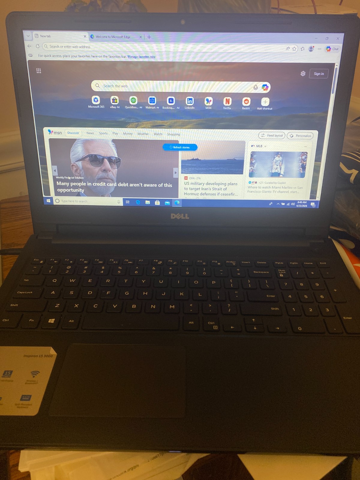 Dell Inspiron 15 3000 Laptop Intel i3-7130U 250G SSD 8GB RAM Win 10 Home
