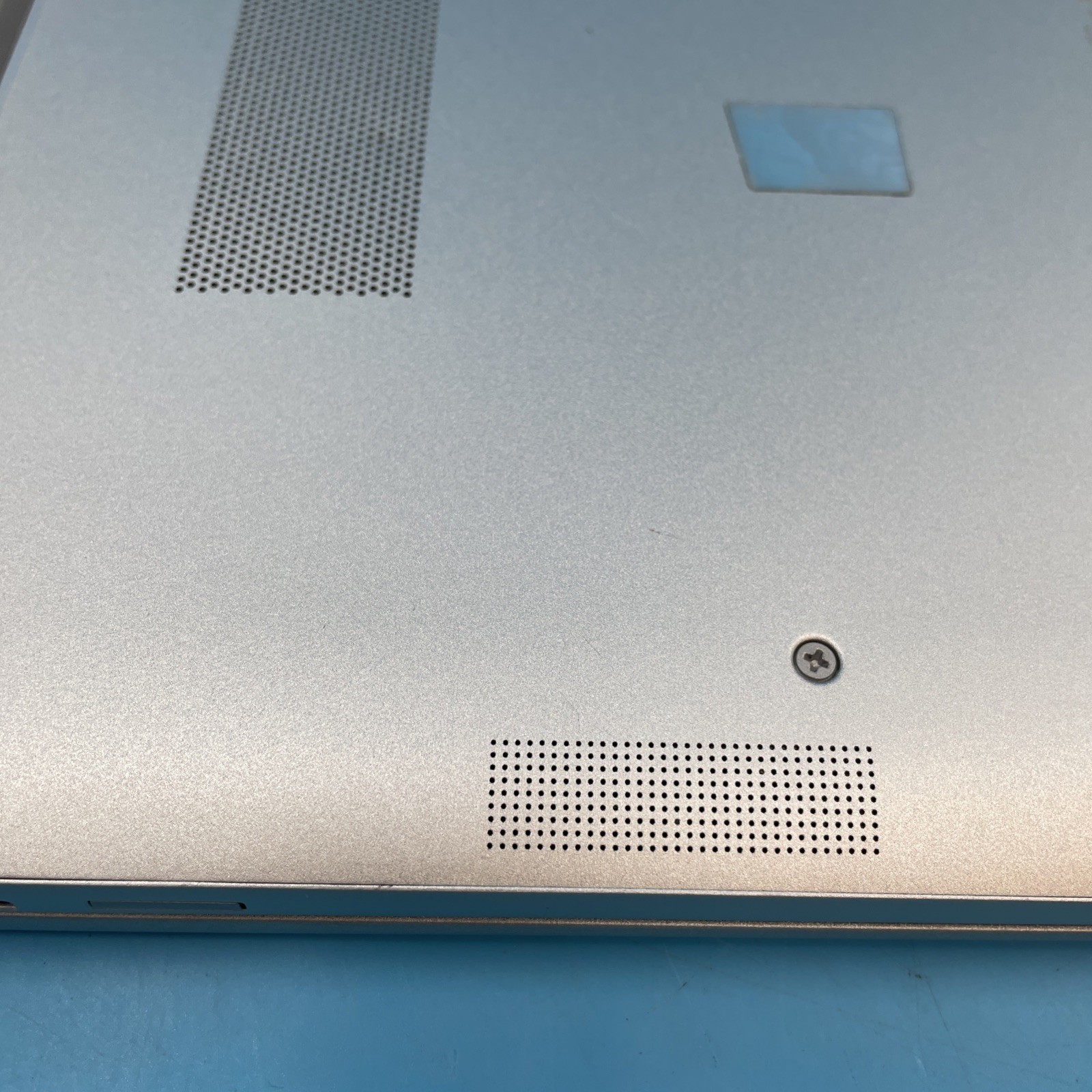 HP EliteBook 840 G11 | Ultra 5 135U | 32GB RAM | 512GB SSD | NO OS | 88% BATT