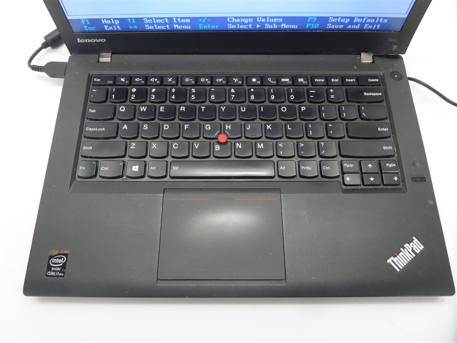 Lenovo ThinkPad T440 14″ Laptop w/ Core i7-4600U 2.1GHz CPU 8GB RAM – No HDD