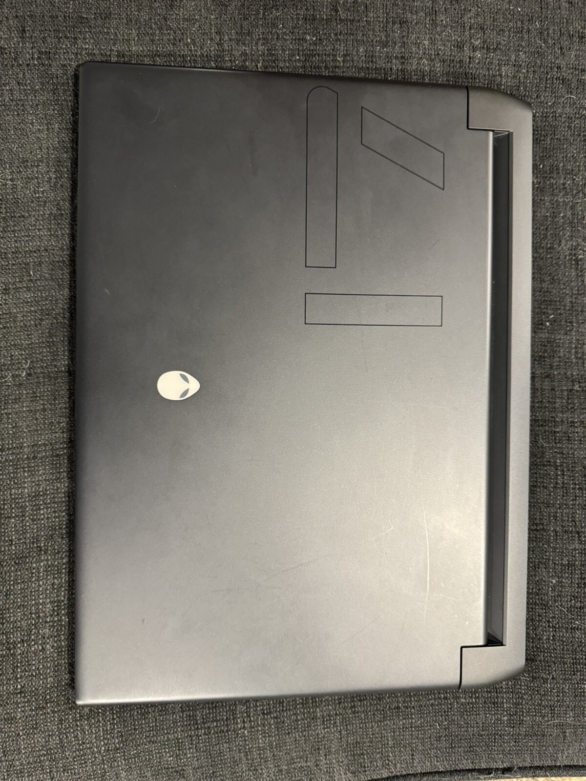 Alienware M17 R5 17.3” (1TB SSD. AMD Ryzen 9 6900HX, 4.9GHz 16GB RAM) Gaming…