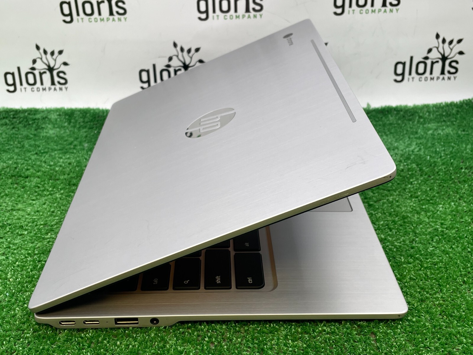 Used HP Chromebook 13 G1 Laptop Intel m7-6Y75 1.20GHz / 16GB RAM / 32GB SSD NT