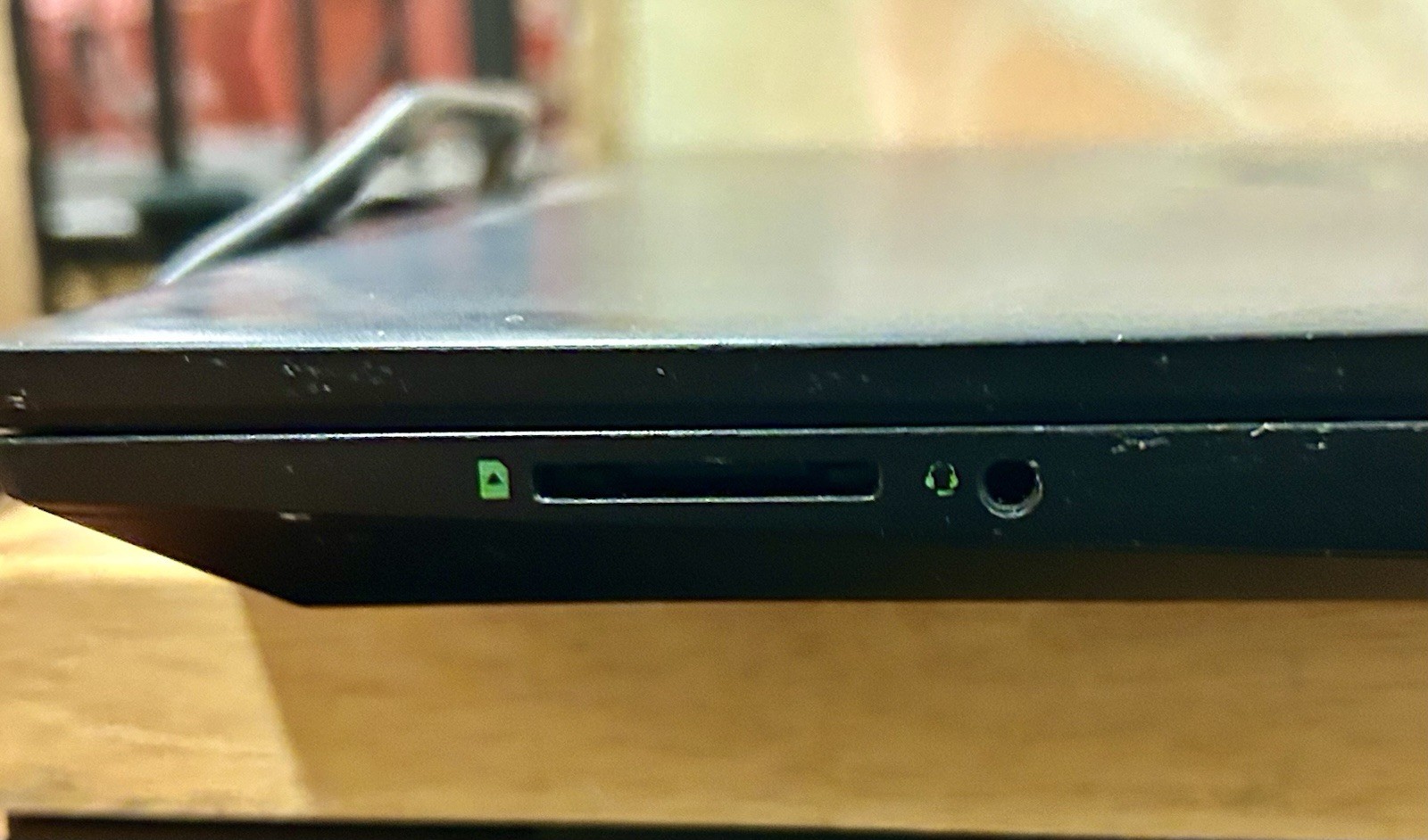HP Pavilion Gaming Laptop 15 ec0xxx AMD Ryzen 3550H Radeon Vega 128GB (read)