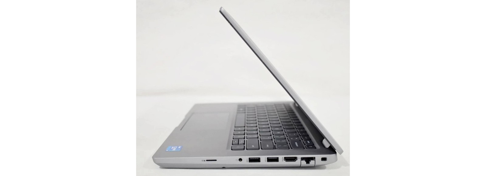 Dell Latitude 5421 i5-11500H 2.9GHz 8GB 256GB NVMe 14″ Win 11 Pro: Excellent