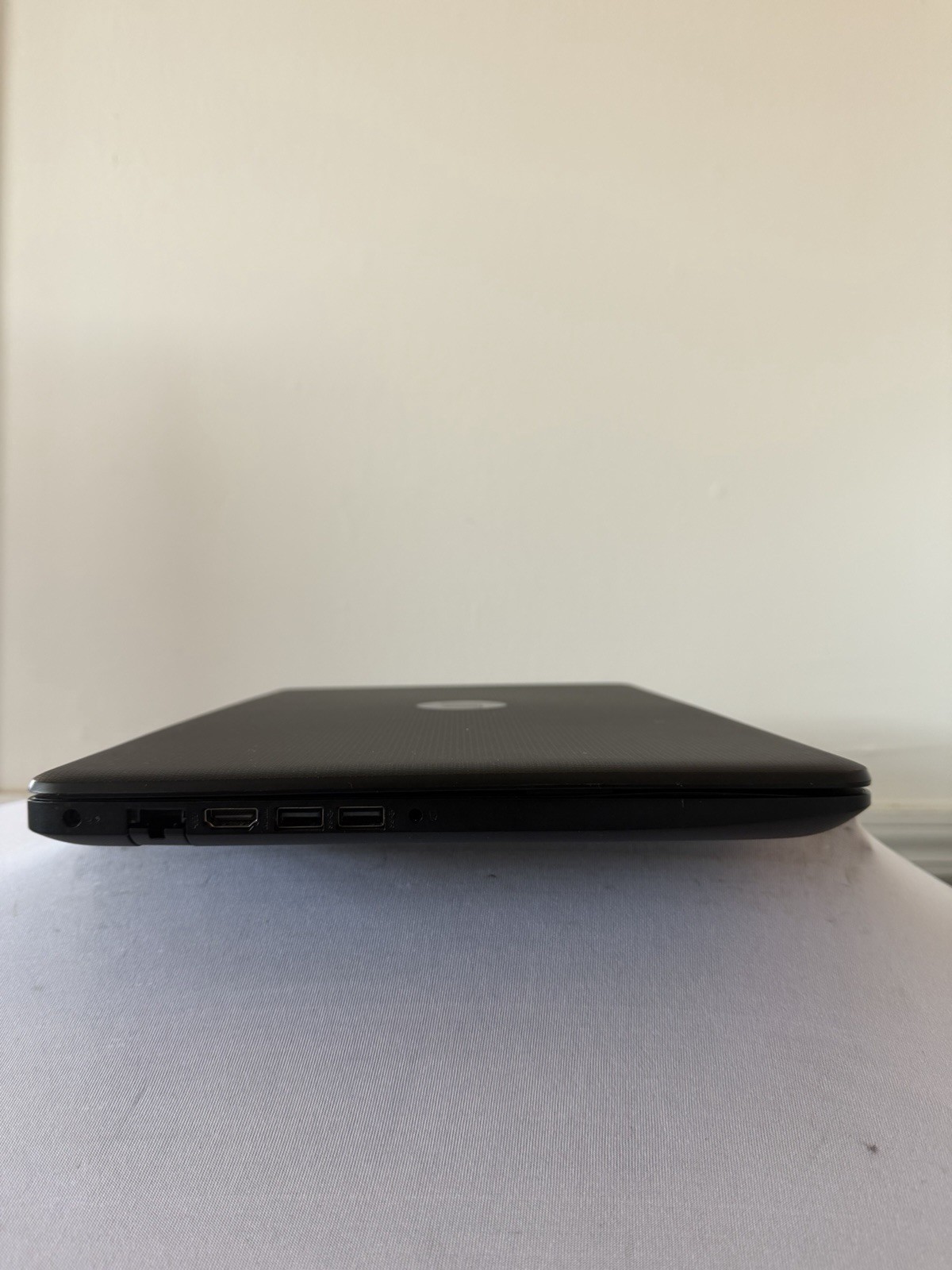HP Laptop 15-dboolldx – Good Screen – AMD AG-9225 – RAM 8GB – Read Des