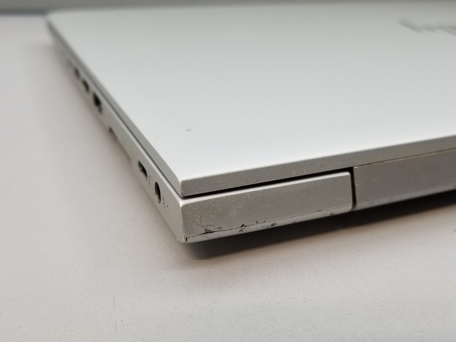 HP EliteBook 850 G5 15.6″ FHD i7-8650U 1.9GHz 8GB RAM 256GB NVMe Win 11 Pro WiFi