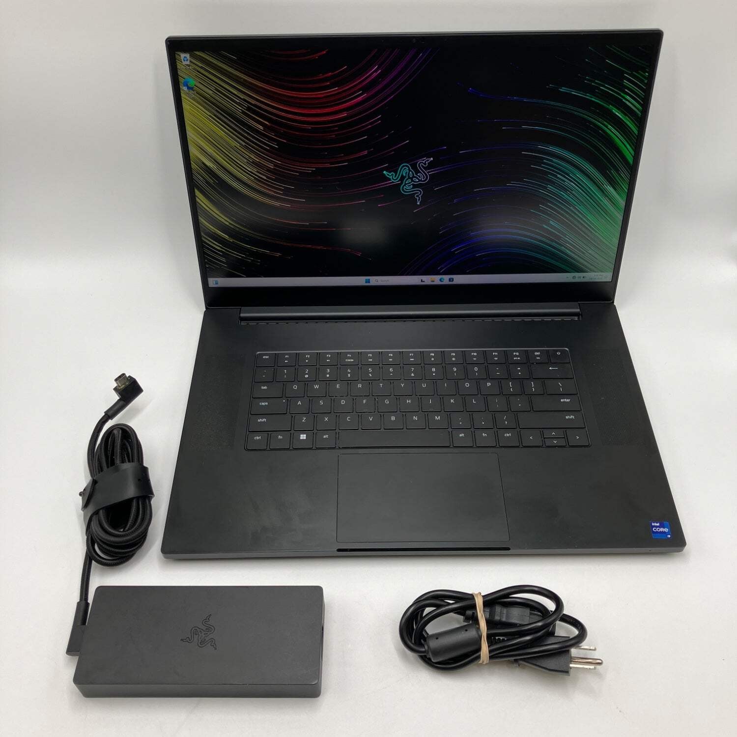 Razer Blade 17 RZ09-0423 17.3″ i9-12900H 16GB RAM 1TB SSD GeForce RTX 3070 Ti