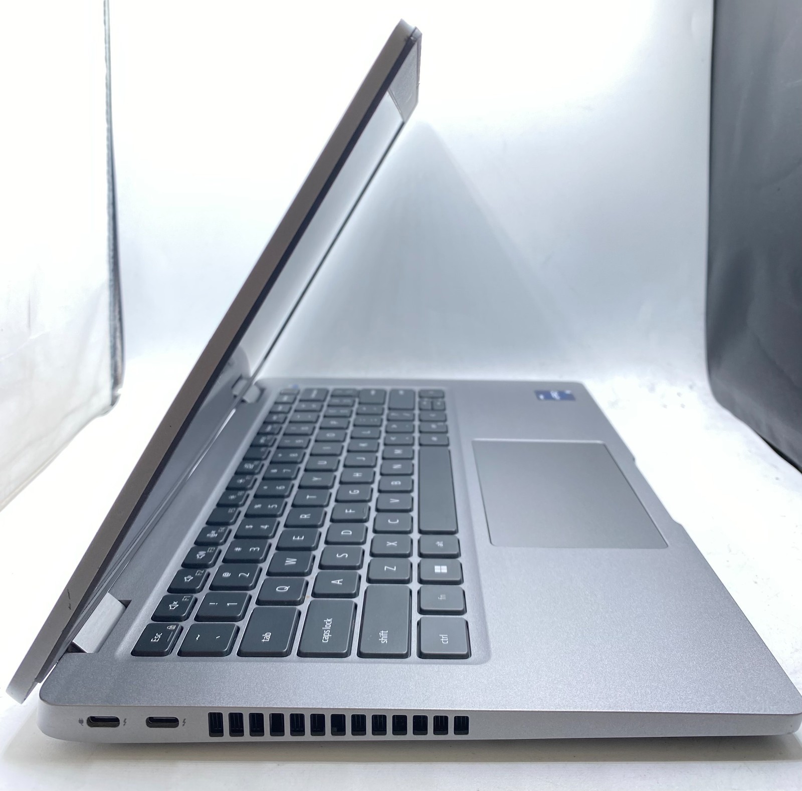 Dell Latitude 5430 14” Laptop Intel Core i5-1245U 4.40GHz 8GB RAM 256GB SSD