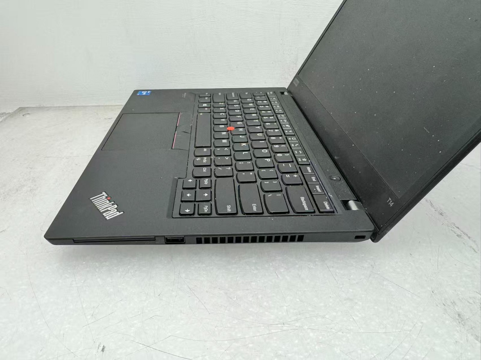 Lenovo ThinkPad T14 Gen 2 14″ Intel i5-1145G7@2.6GHz 16GB 256G No Battery