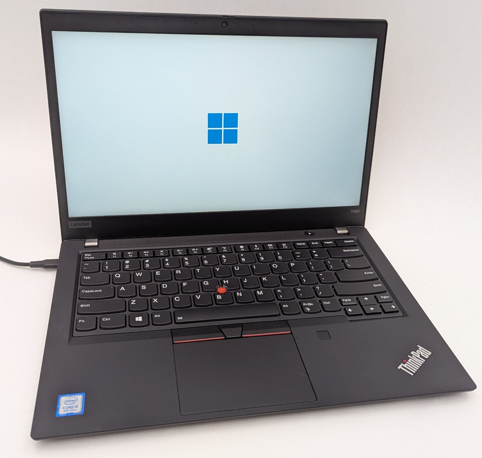 Lenovo ThinkPad T490 14″ Laptop i5-8265U 1.60GHz 8GB RAM 256GB NVMe Windows 11