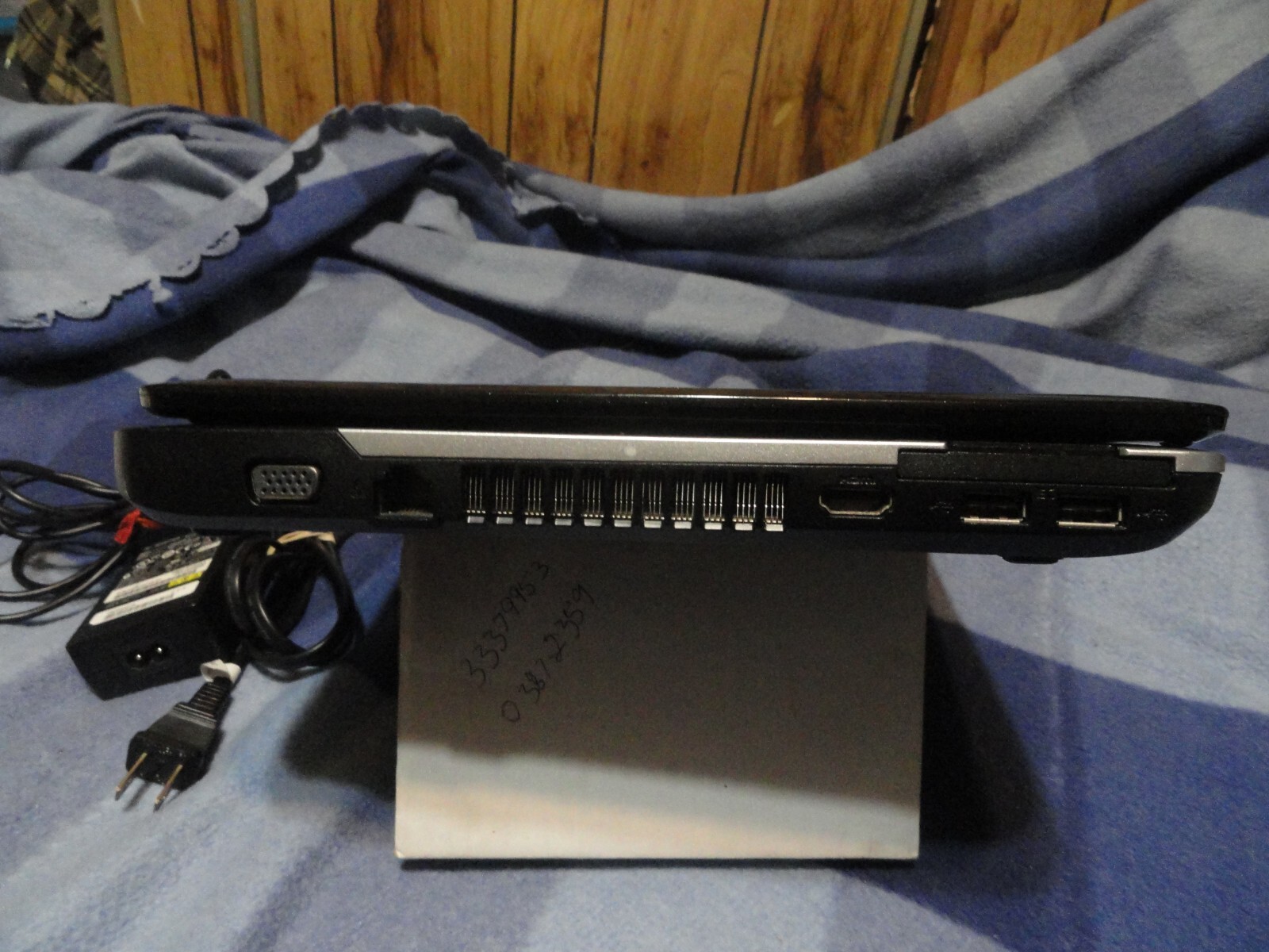 Fujitsu Lifebook AH531 Windows 7 Home Premium SP1 Activated Laptop