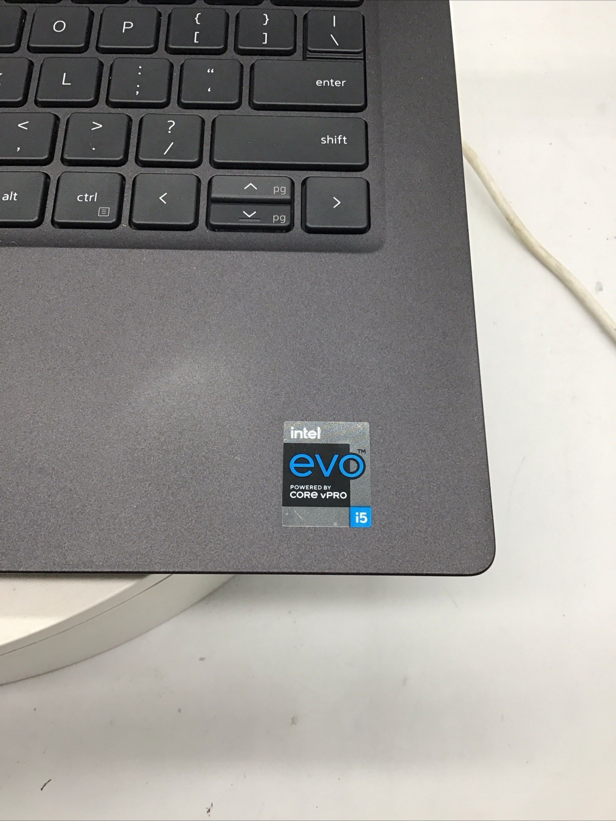 Dell Latitude 7320 13.3″ Laptop i5-1145G7 16GB RAM 256GB SSD Windows 11 Pro Used