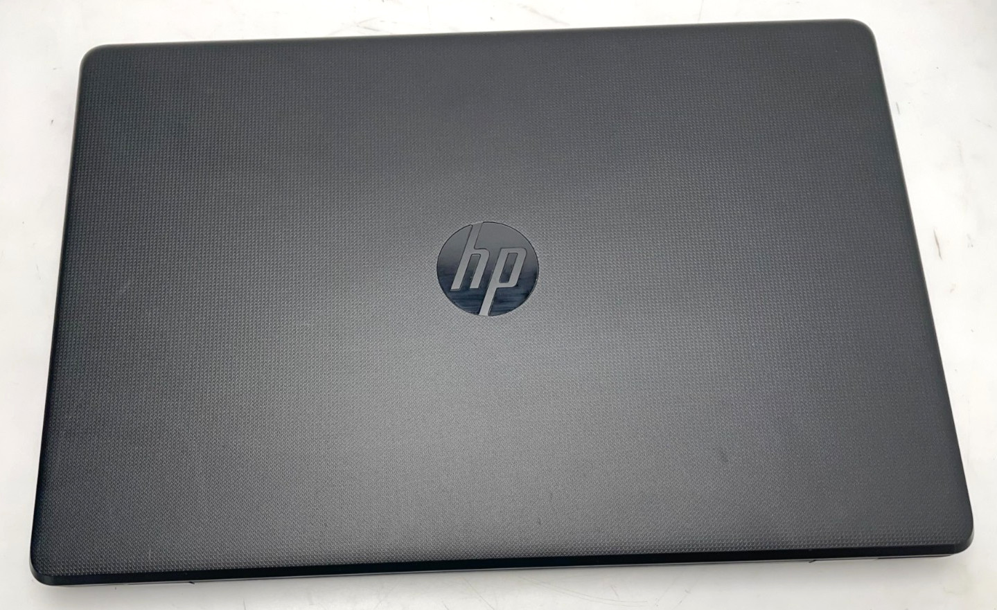 HP NoteBook 17-bs011dx 17.3″ HD+ i5-7200U 8gb Ram 250gb SSD W11 90% Bttry