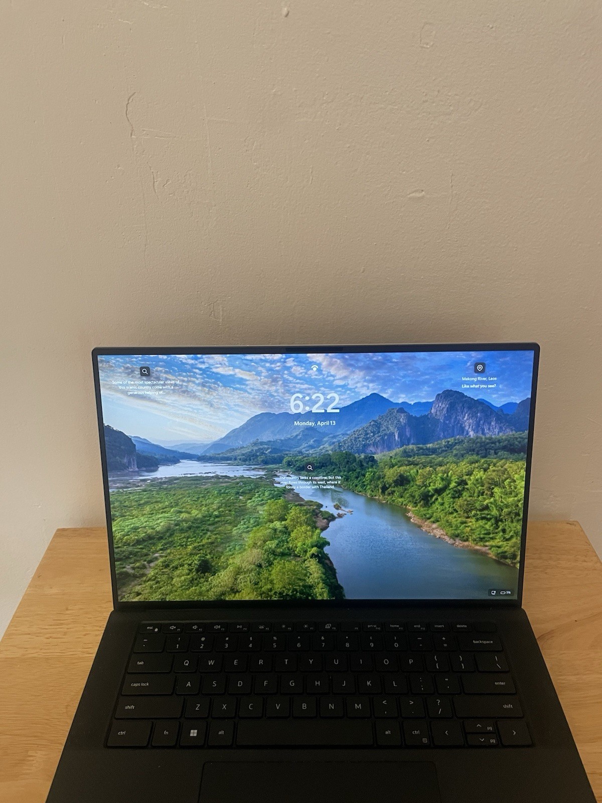 Dell XPS 15 9520 Intel Core i7-12700H 32GB RAM 2TB SSD Windows 11 Pro 15″