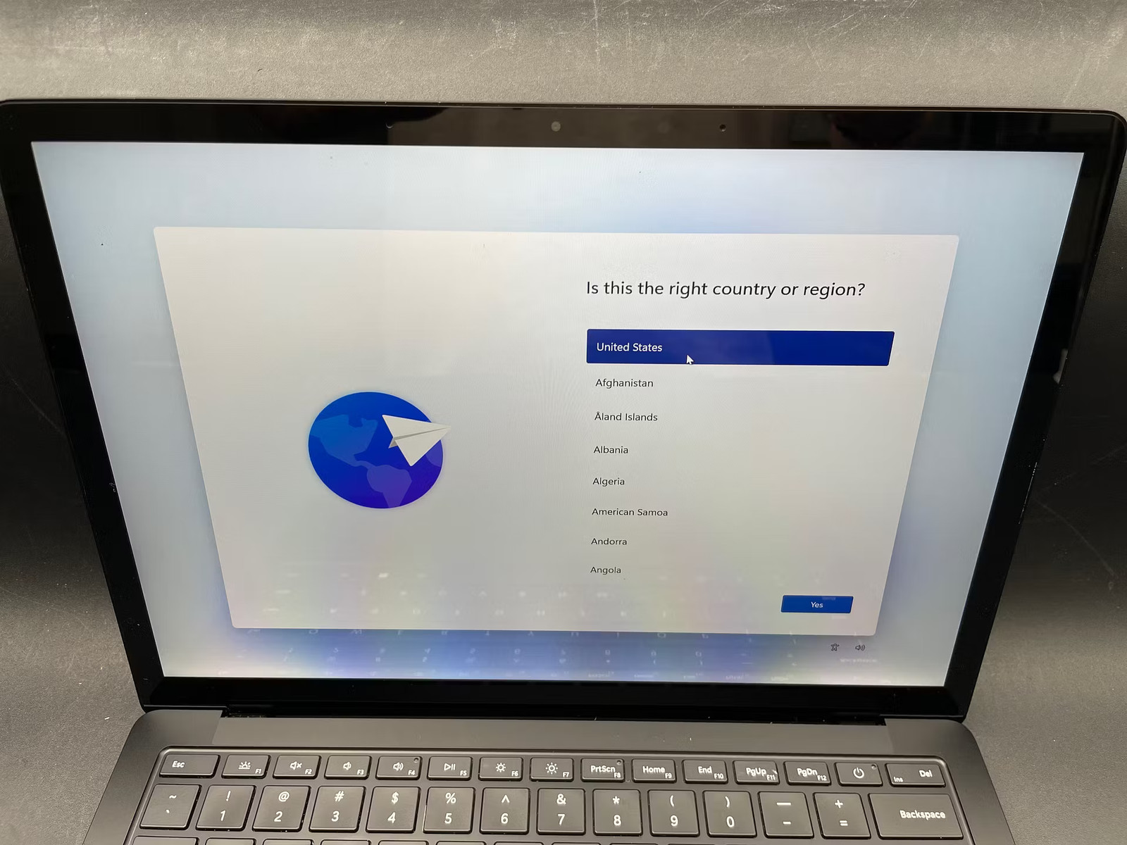 Microsoft Surface Laptop 5 Used 13.5″ (i7-1265U-16GB-255GB NVMe)