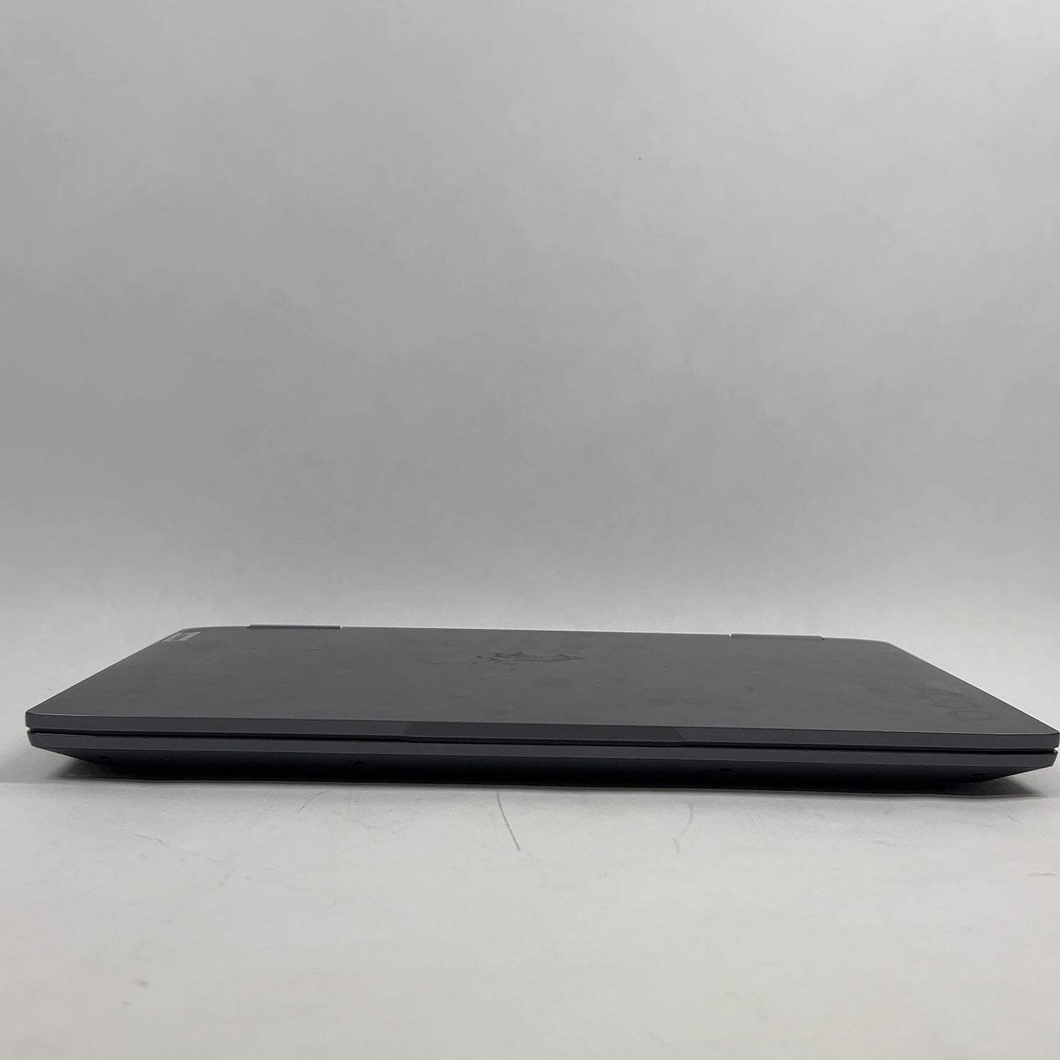 Lenovo LOQ 15 15.6″ Ryzen 7 7840HS 3.8GHz 8GB RAM 500GB GeForce RTX 4050