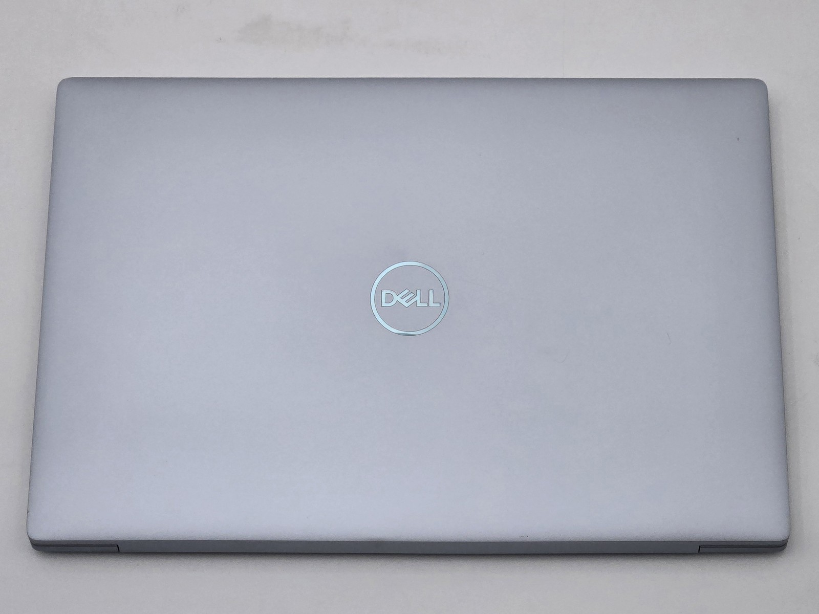 Dell XPS 9315 13″ FHD+ I7-1250U 512GB SSD 16GB W11 Webcam Backlit FP Reader