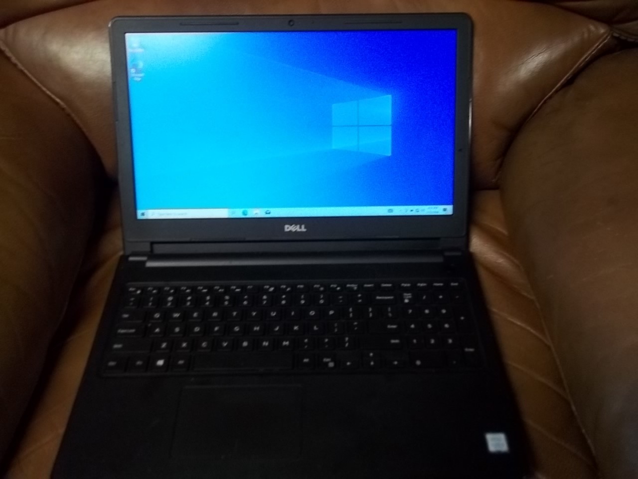 Dell Inspiron 15 3567 7th Gen Intel Core i5 2.50ghz 15.6″ 8GB RAM 1TB Win 10 D11