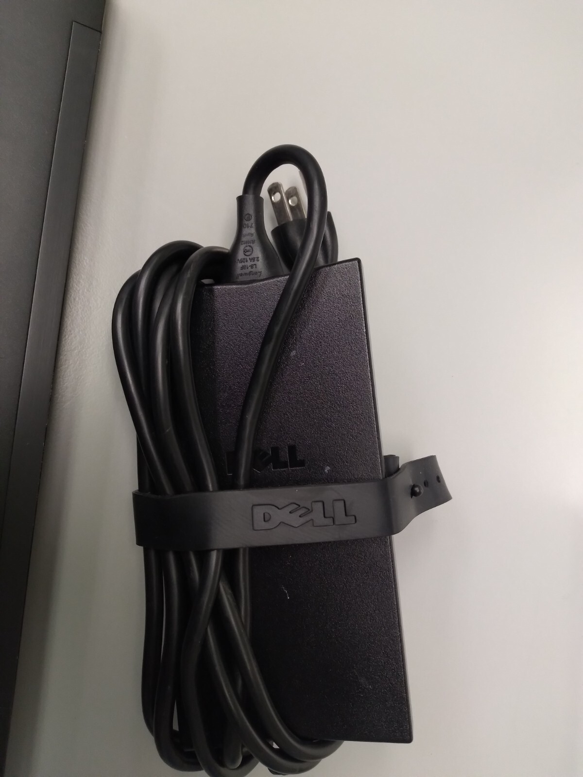 DELL Latitude 7480,7th Gen core i5 ssd 128 gb 8 gb ram 2.60ghz windows 11 pro