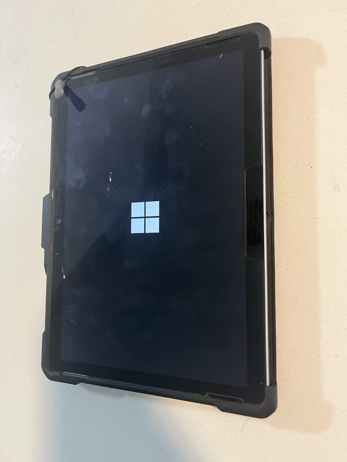 Microsoft Surface Go 3 (64GB SSD, Intel Pentium Gold 6500Y, 1.1 GHz, 64GB)
