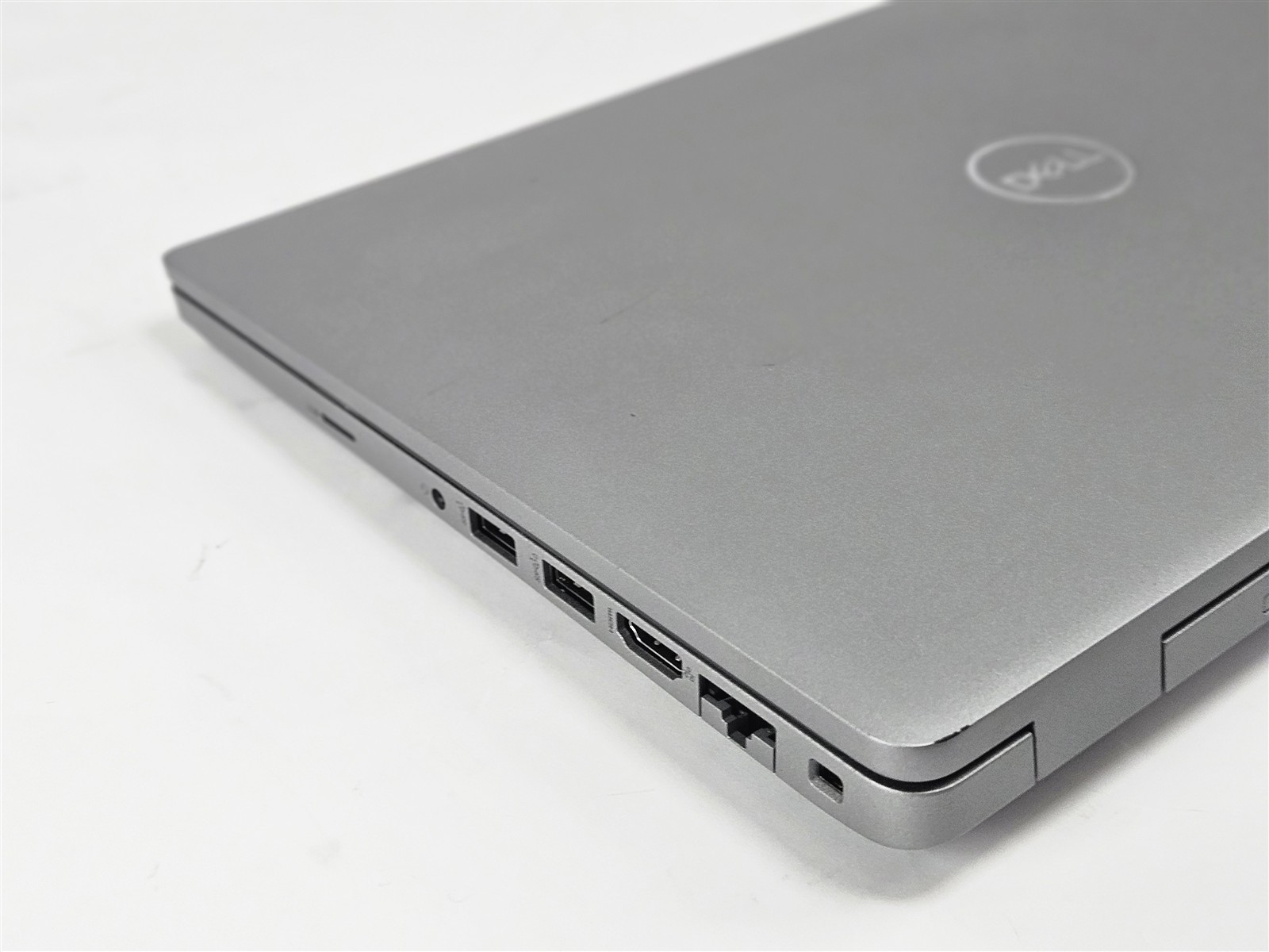 Dell 14″ Latitude 5431 i7-1270P 2.2GHz 256GB SSD 16GB RAM Thunderbolt 4