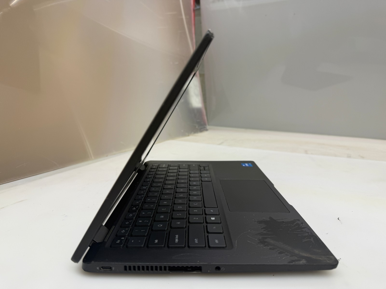DELL LATITUDE 7420 i5-1135G7@2.40GHz 8GB RAM 512GB M.2 NVMe W11H TOUCH *READ