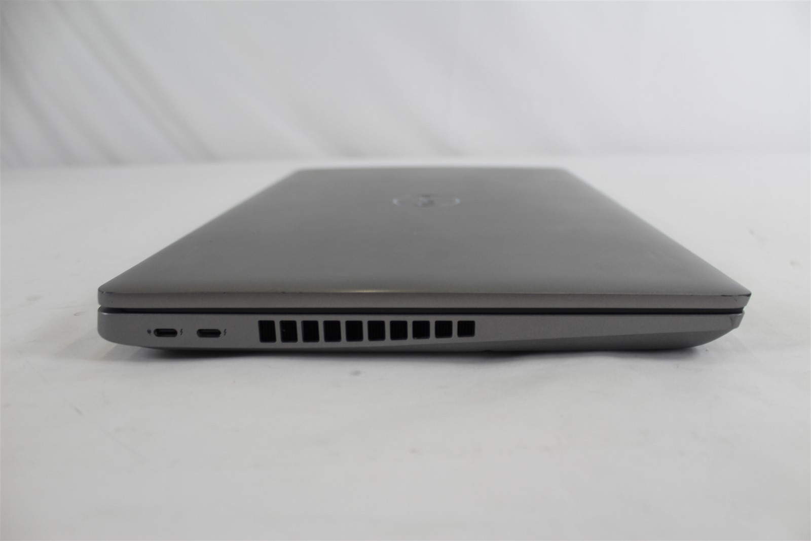 Dell Precision 3561 15.6″ FHD Touch i5-11400H 2.7GHz 8GB DDR4 256GB NVMe T600