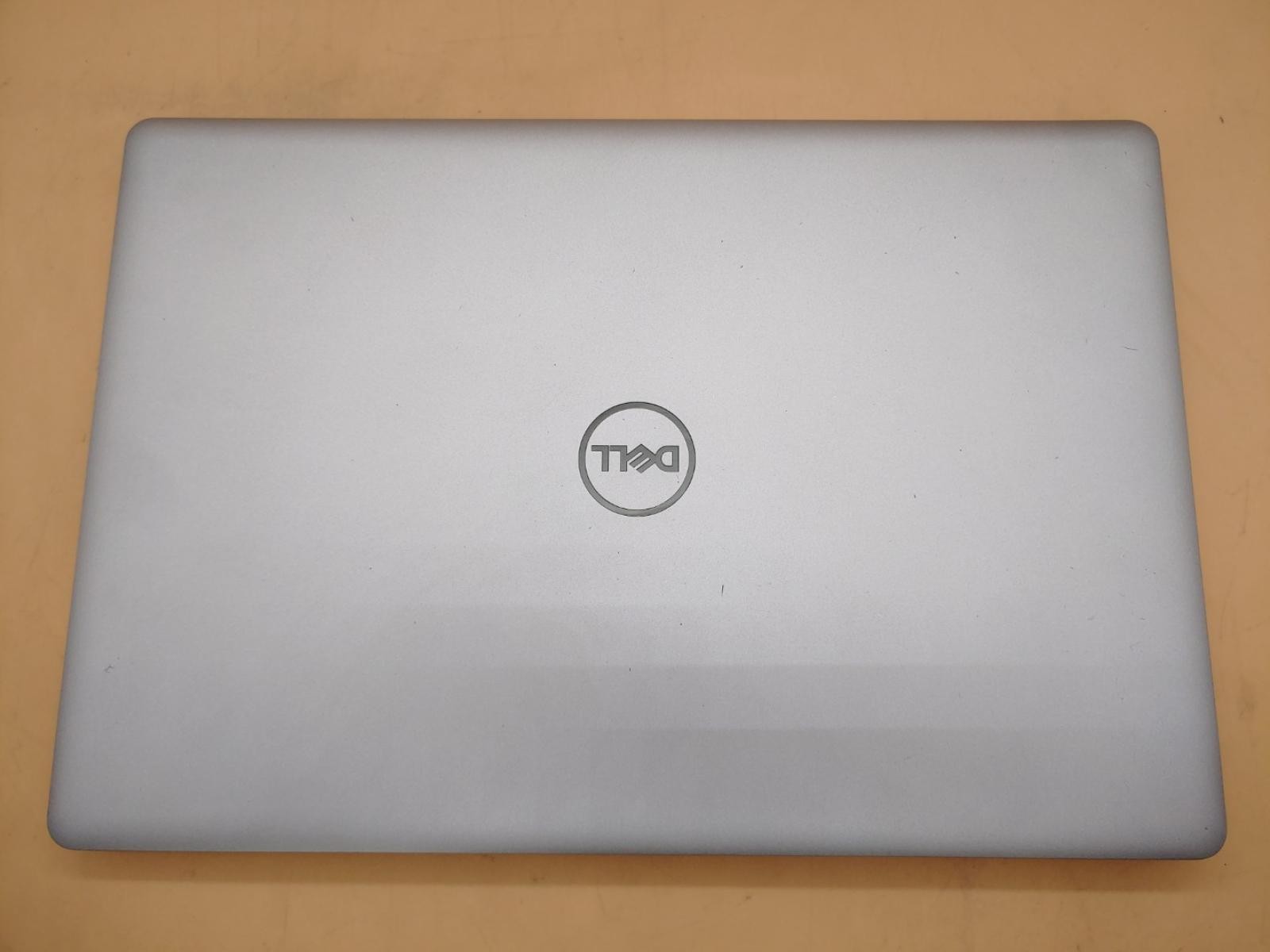 Dell Inspiron 5570 15.6″ Intel i3-8130U 4GB RAM 1TB HDD **NO OS/NO AC**