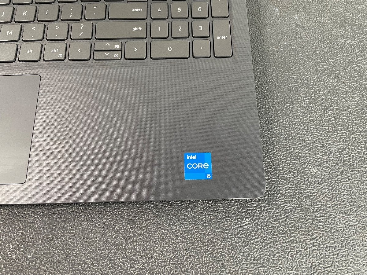 Dell Vostro 3520 15.6″ i5-1235U 2.50GHz 8GB DDR4 No SSD No OS w/ AC Adapter