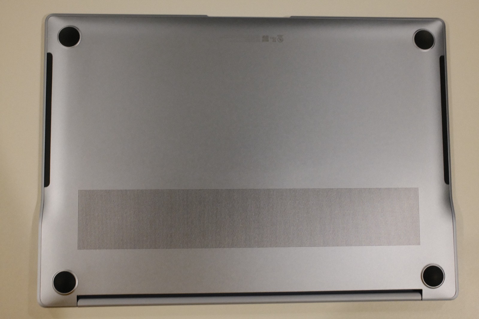 Samsung Galaxy Book4 Edge 16″ 3K OLED Touch Screen Snapdragon X Elite 16GB 512GB